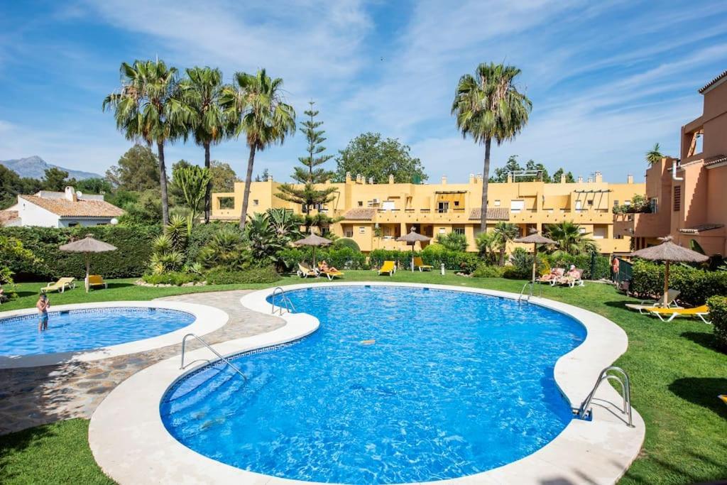 Apartamento En Marbella Guadalmina Primera Linea De Campo De Golf Los Cartujanos Εξωτερικό φωτογραφία